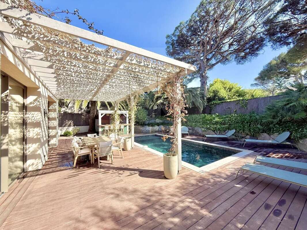 Maison à SAINT-TROPEZ