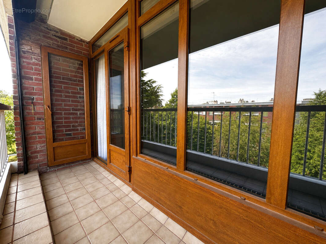 Appartement à SURVILLIERS