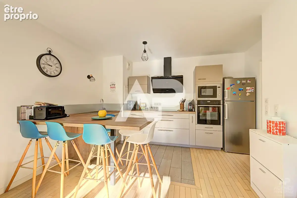 Appartement Rueil Malmaison 3 pièce(s) 62.86 m2 - photo 3
