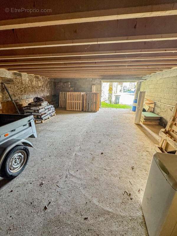 Maison 200 m² à Sainte-Croix-Du-Mont  - photo 5
