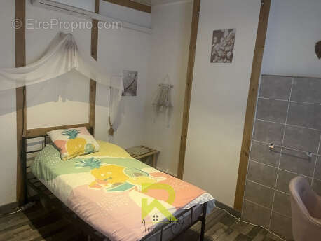 Charmante Maison de Village Rénovée avec 4 Chambres et Patio ensoleillé à La Redorte - photo 10