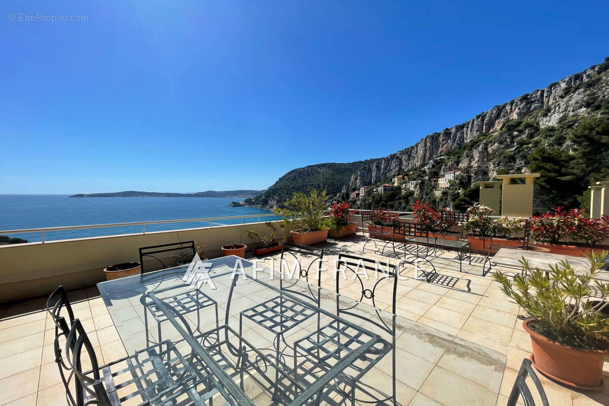 Appartement à CAP-D'AIL