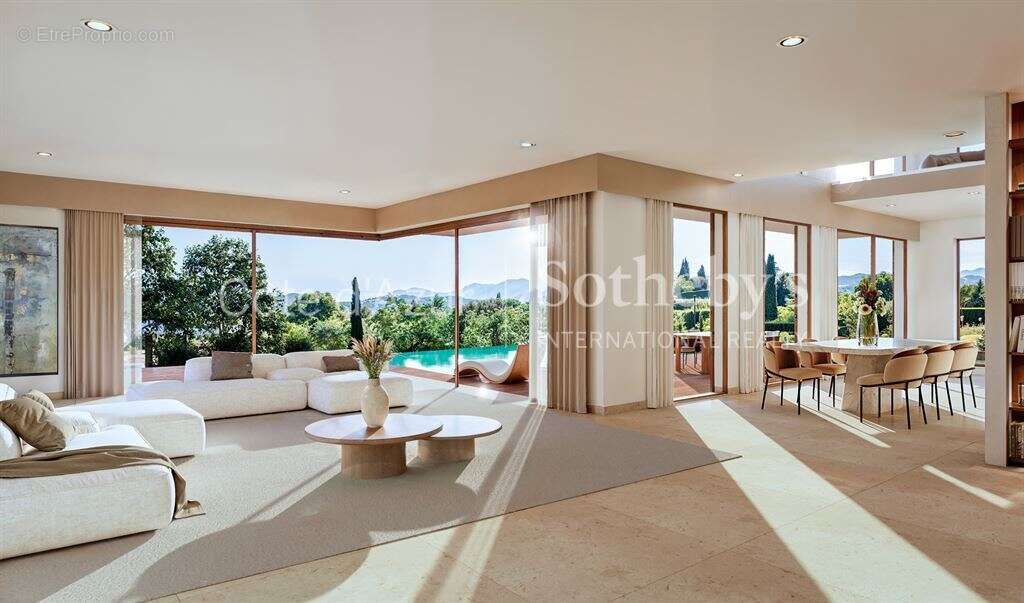 Maison à MOUGINS