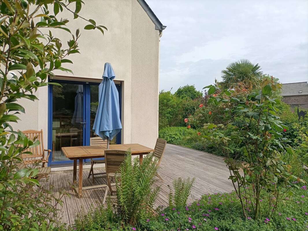 Maison à LE MINIHIC-SUR-RANCE