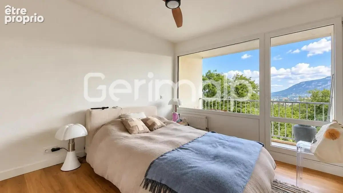 Vente - Appartement - 2 pièces + cuisine - 47,25 m² - 279 000 € - photo 6