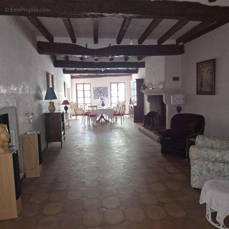 Maison à BUIS-LES-BARONNIES