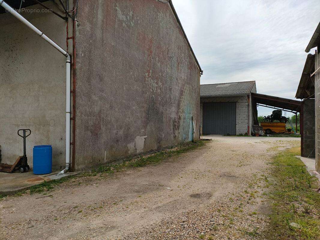 Maison à VAYRES