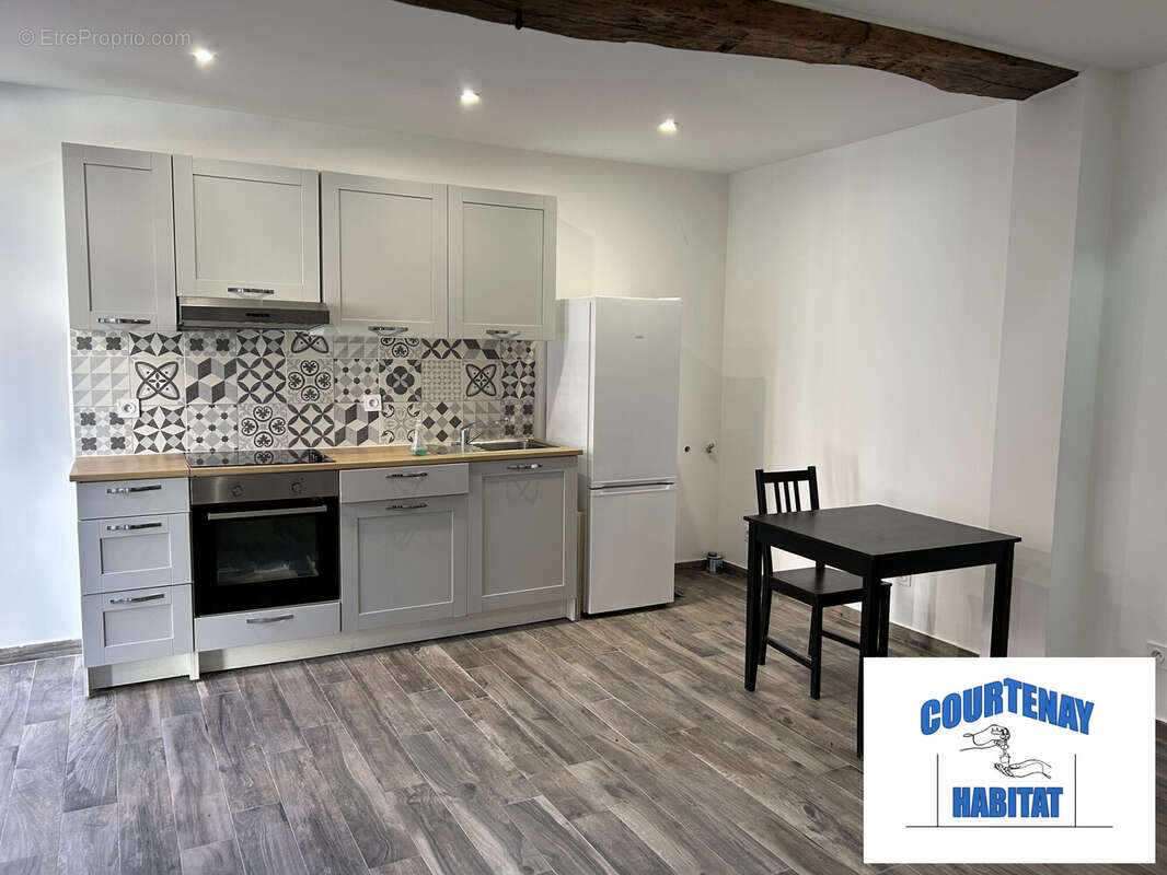 Appartement 163 m² à Courtenay  - photo 3