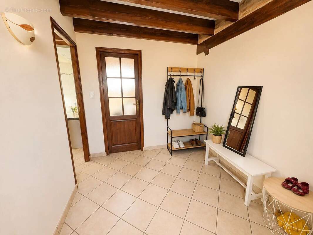 Maison à PARAY-SOUS-BRIAILLES