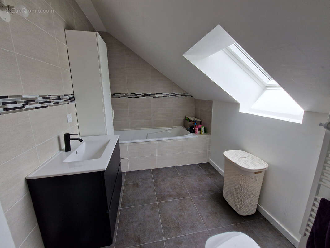 Maison à VILLIERS-SAINT-FREDERIC