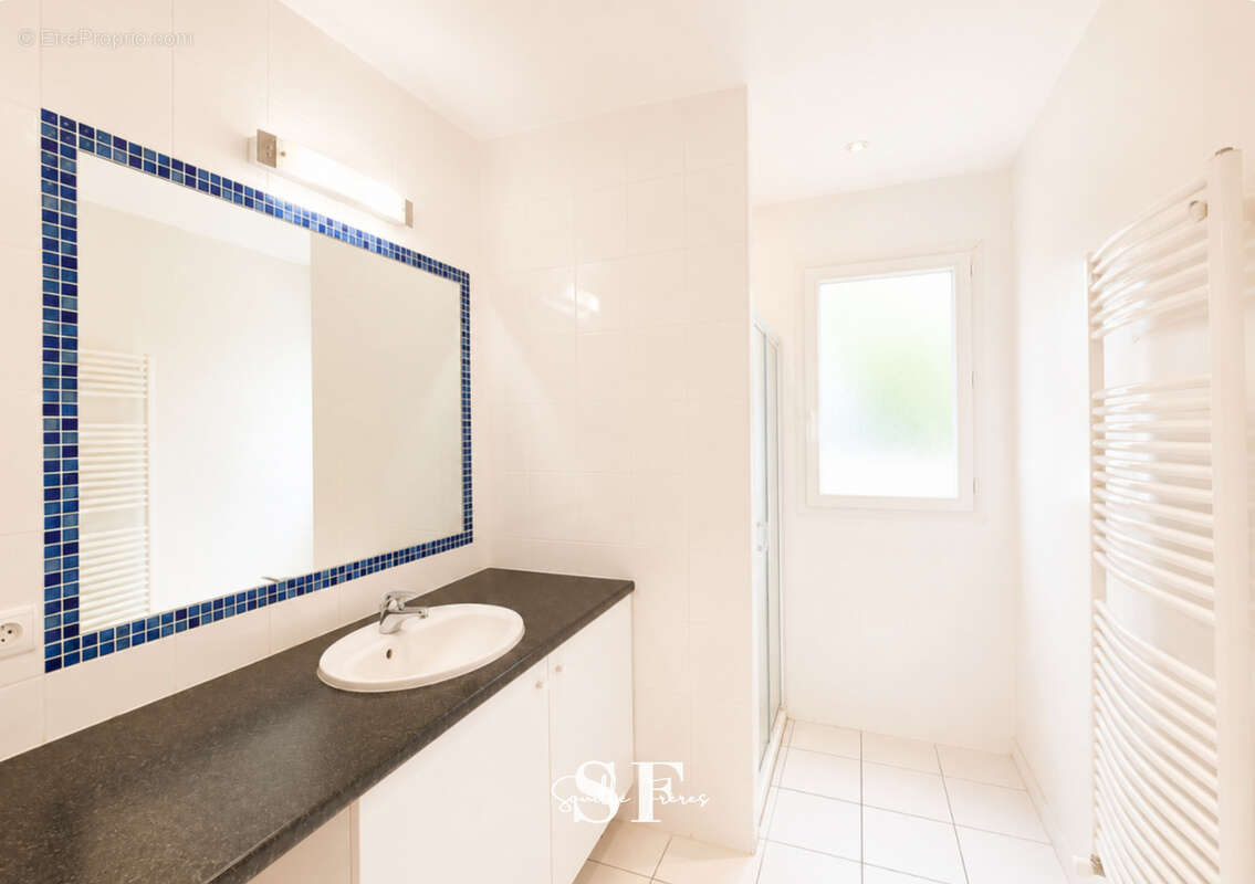 Bon encontre - villa de standing avec piscine - photo 11