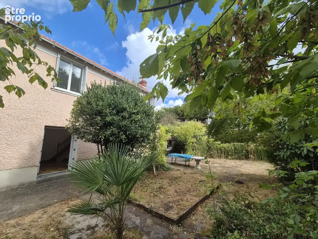 Maison T5 avec jardin, garage et dépendance quartier COULMIERS/MANUFACTURE à NANTES - photo 13