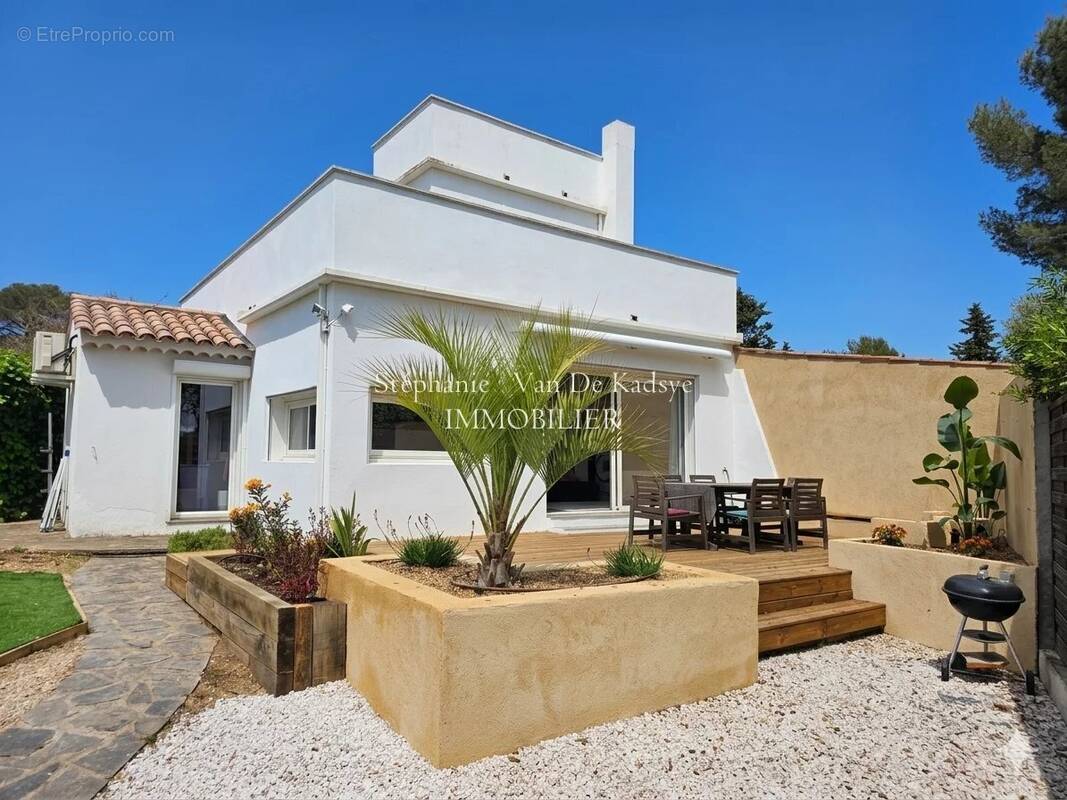 Maison à FREJUS