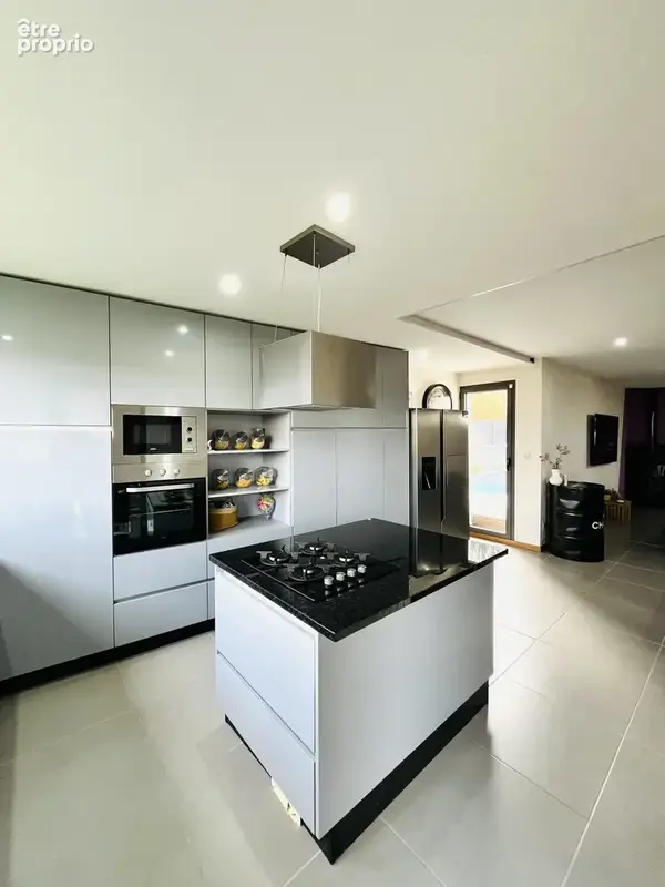 Maison 182 m² à Villars  - photo 7
