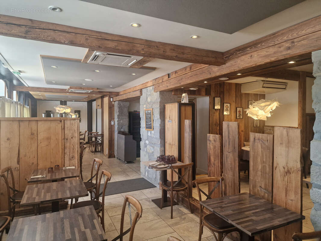 Bar-restaurant - photo 2