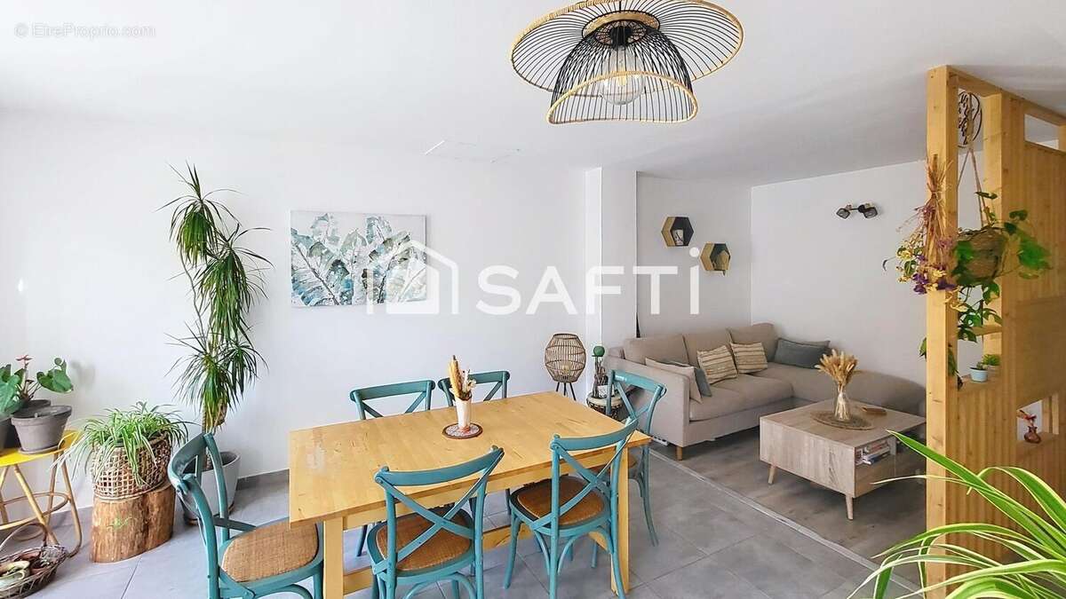 Photo 3 - Maison à SIGNES