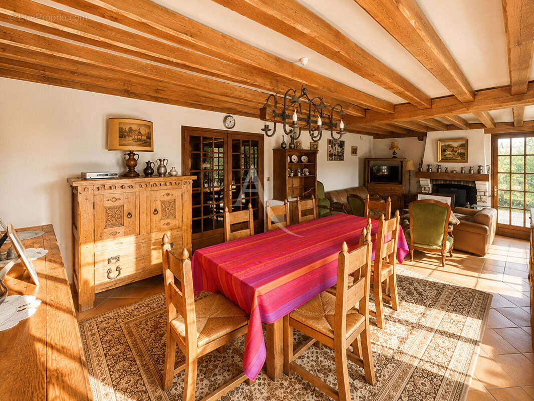 Maison Vaux Sur Seine 207m² - 6 chambres - photo 5