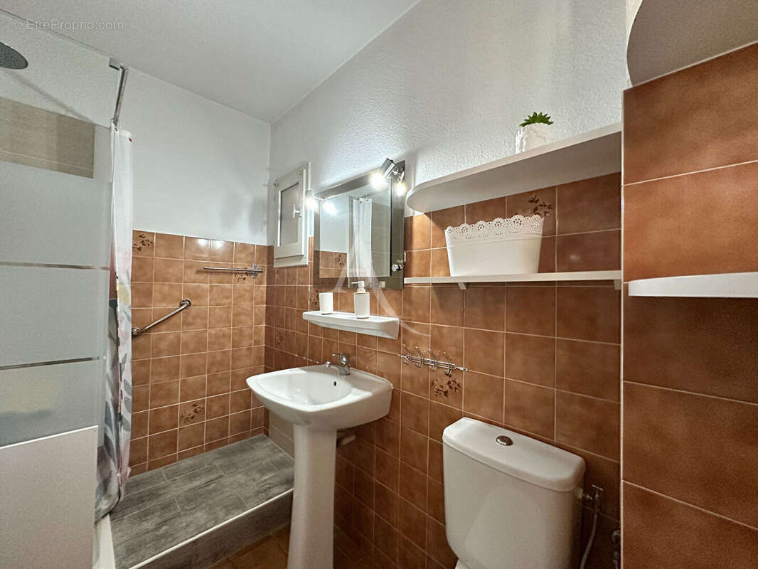 Appartement type 2 avec climatisation balcon parking ascenseur - photo 7