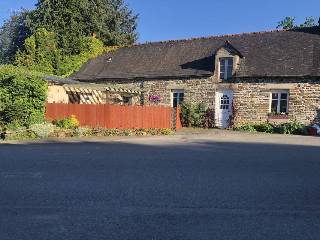Maison à LANISCAT