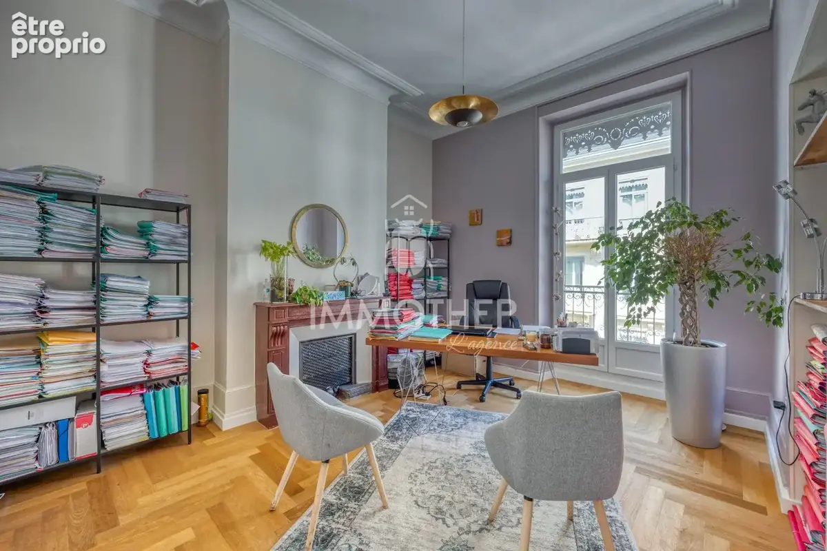 Appartement 125 m² à Grenoble  - photo 2