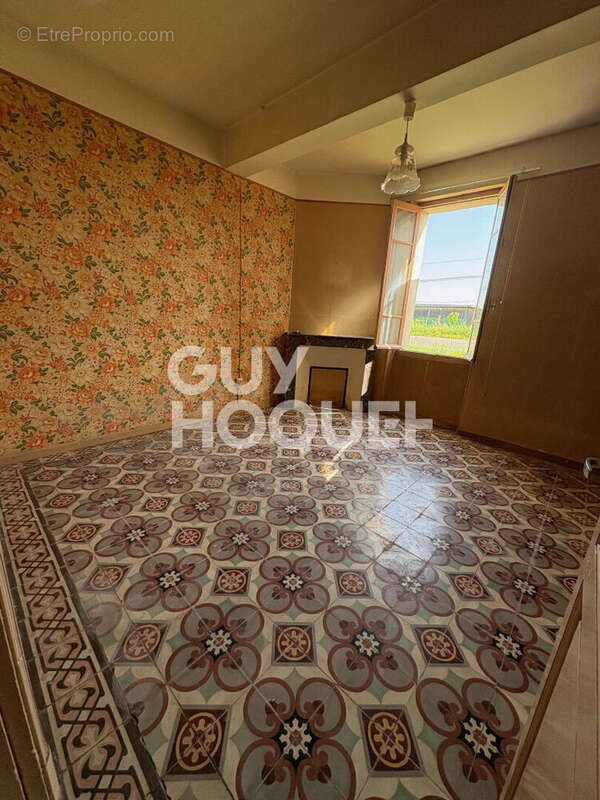Maison Escatalens - photo 4