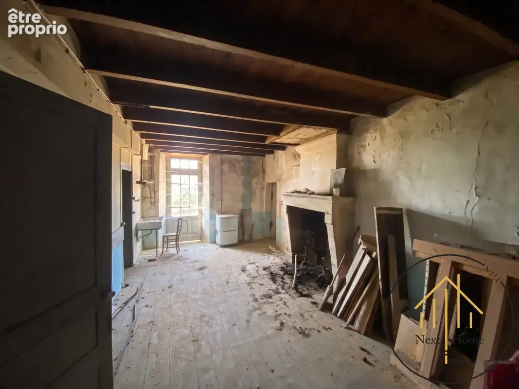 Maison 198 m² à Brossac  - photo 3
