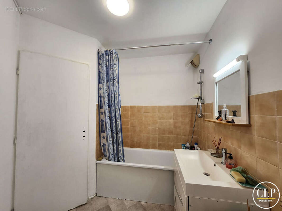 Appartement à ROSNY-SOUS-BOIS