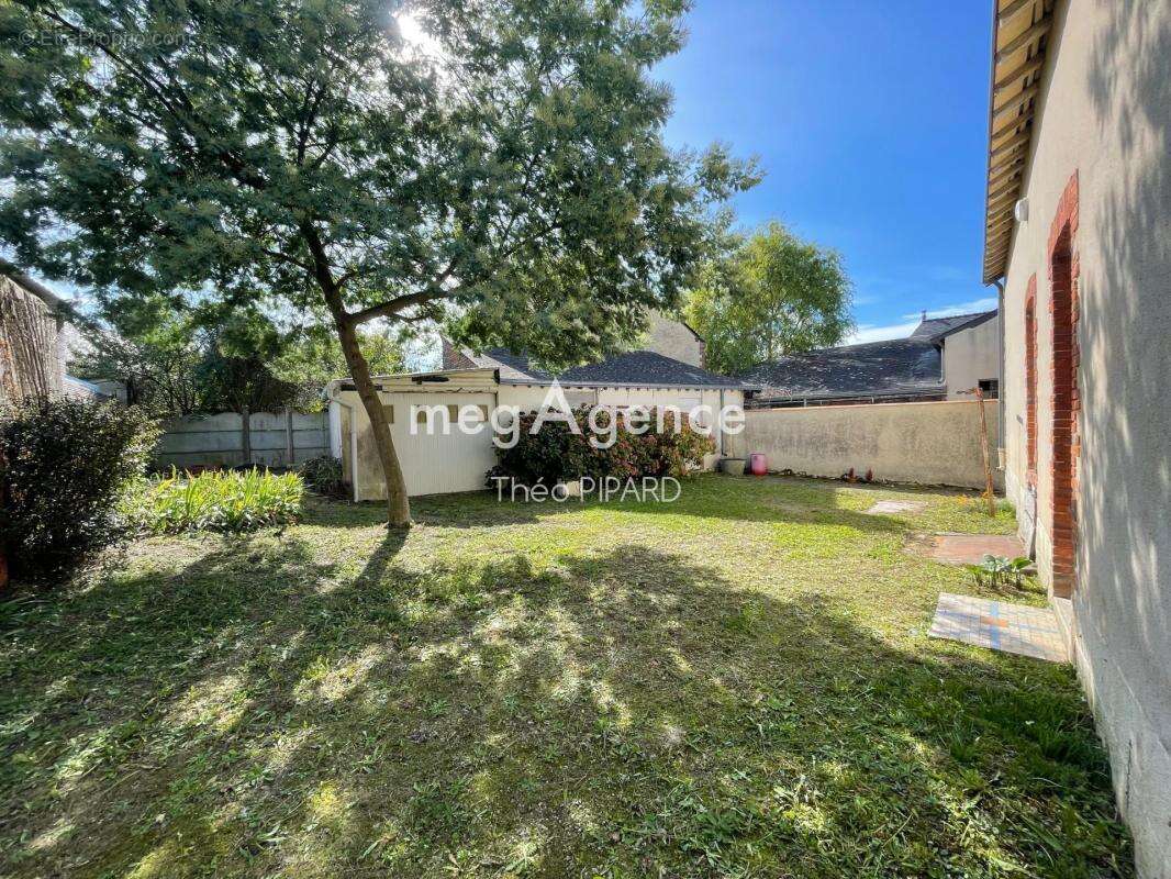 Propriété de 77m² situé sur un terrain de 293m² - photo 2