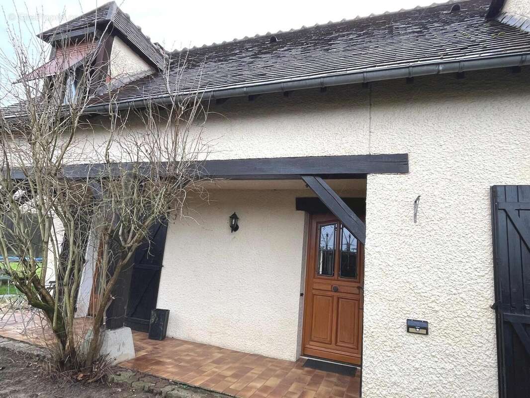 Maison à LIANCOURT