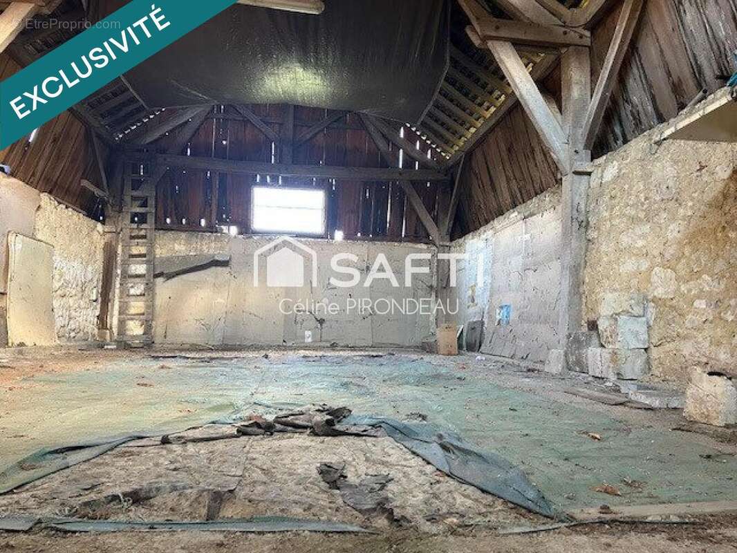 Maison 120 m² à Saint-Nicolas-De-Bourgueil  - photo 6