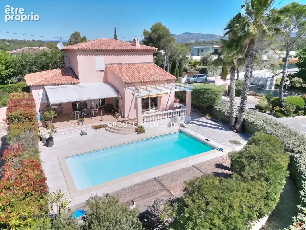 Maison à SAINT-RAPHAEL