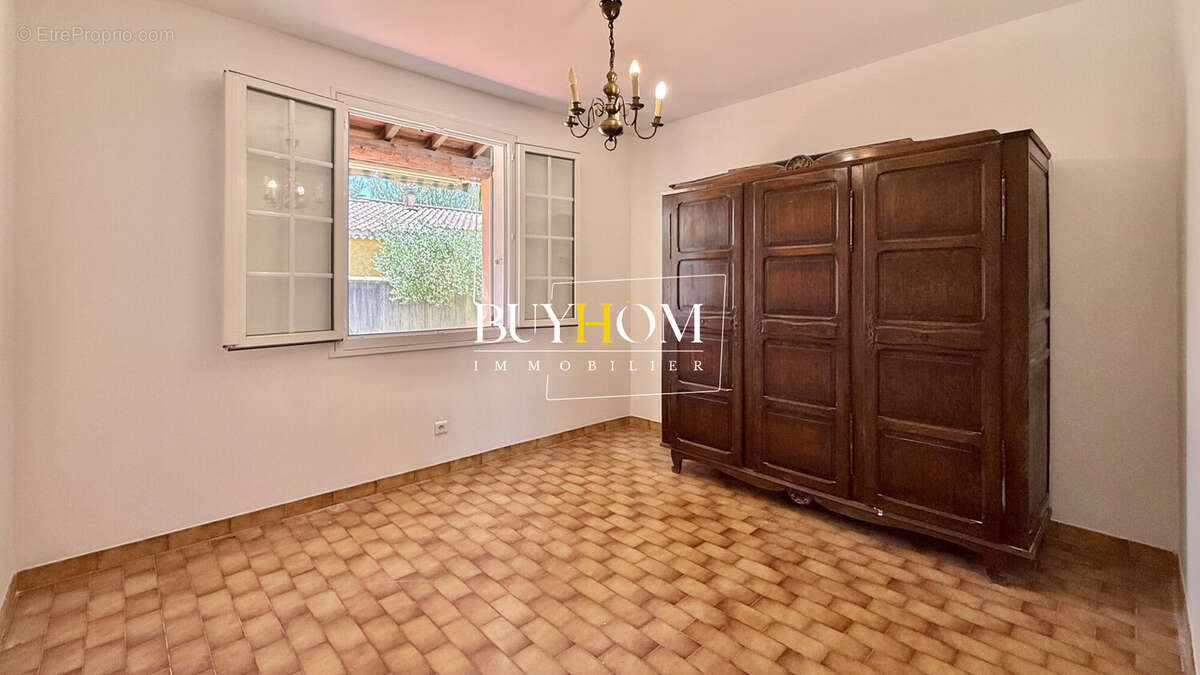 Maison 125 m² à L'isle-Sur-La-Sorgue  - photo 9