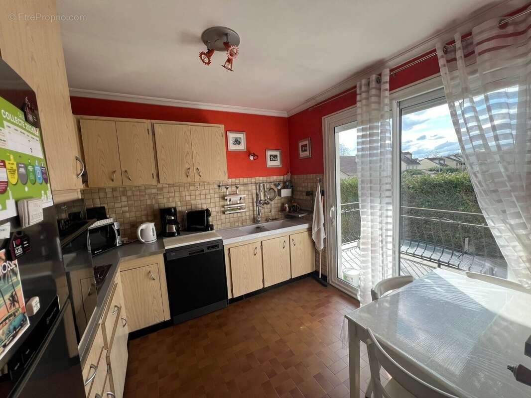 Maison à SAINT-CHERON