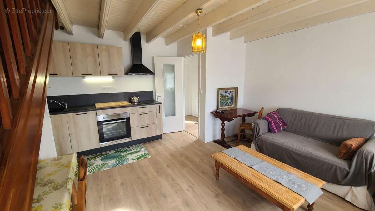 Maison à PLOUGASNOU