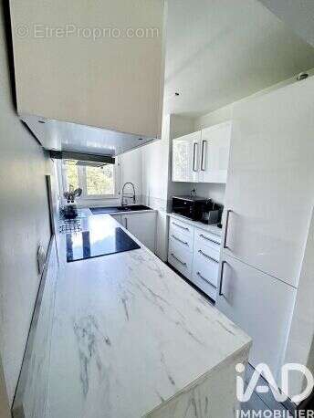 Photo 9 - Appartement à SAINT-GERMAIN-LES-ARPAJON