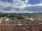 Appartement à PIERREFEU-DU-VAR