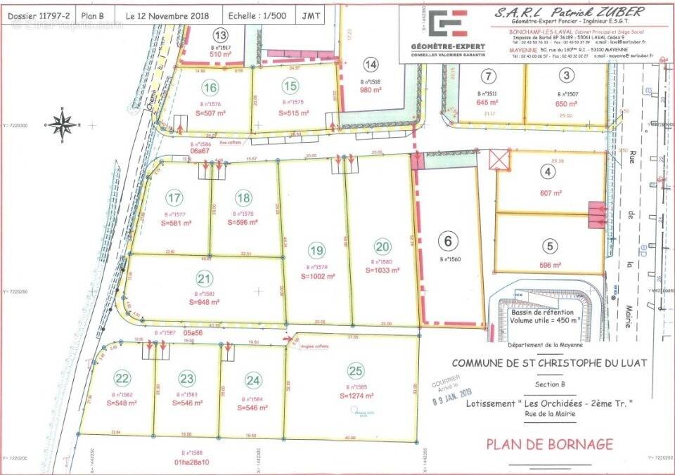 Terrain à SAINT-CHRISTOPHE-DU-LUAT