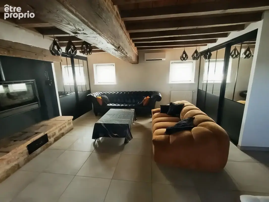 Fermette bressane rénovée   92 m2, 2 chambres et terrain de 2 462 m2 - photo 3