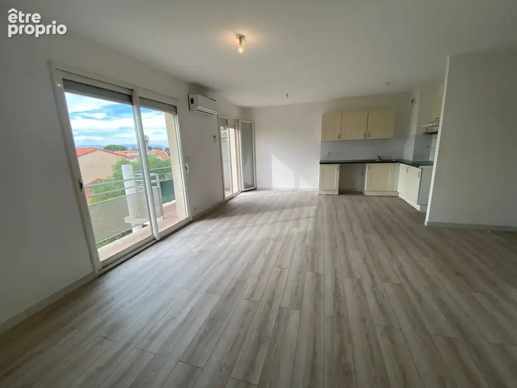 Dpt Pyrénées Orientales (66), à vendre BOMPAS appartement 4 pièces 78,8 m² terrasse, parking - photo 2