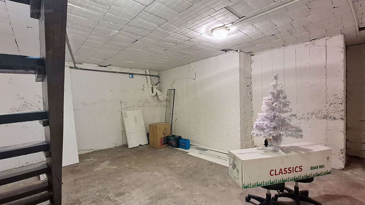 Commerce à MARSEILLE-5E