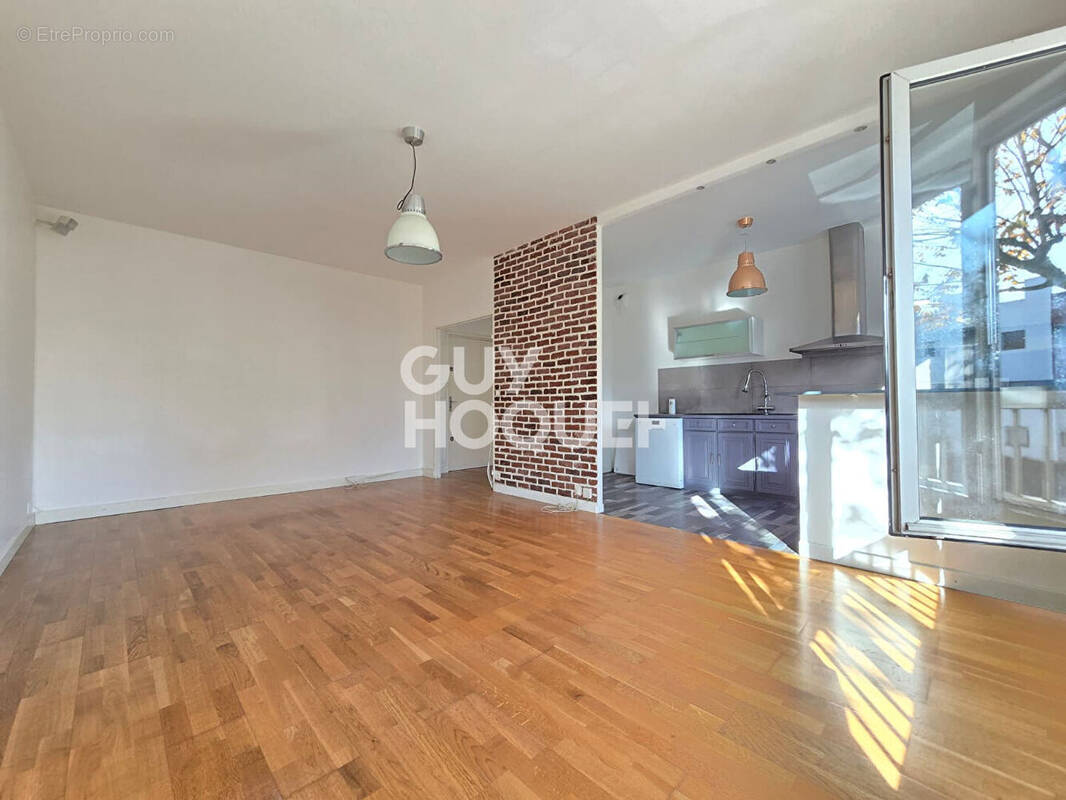 Appartement à CACHAN