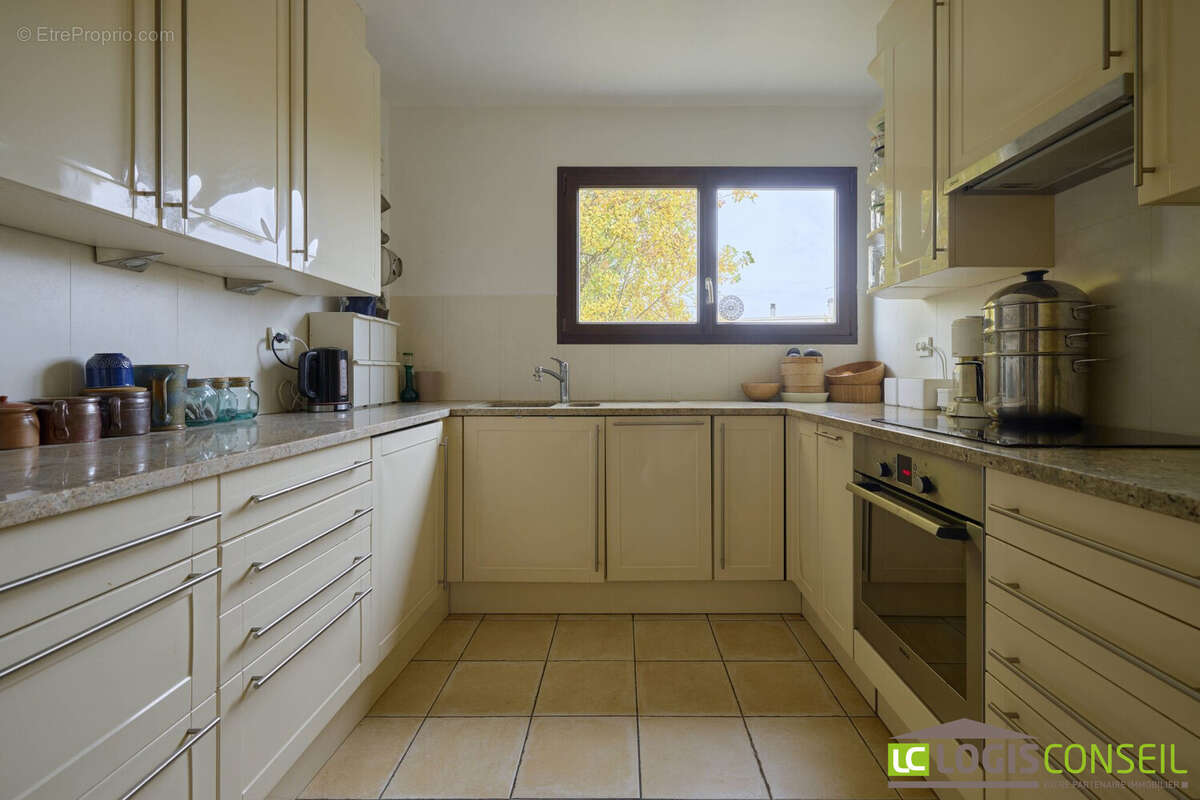 Appartement à BOURG-LA-REINE