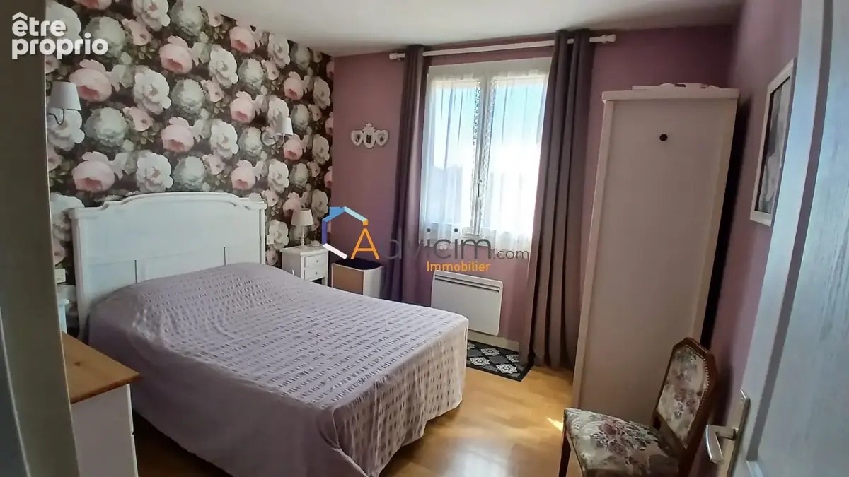 Maison 4 pièces 73 m² à vendre à Saint-Amand-Montrond (18200) - photo 8