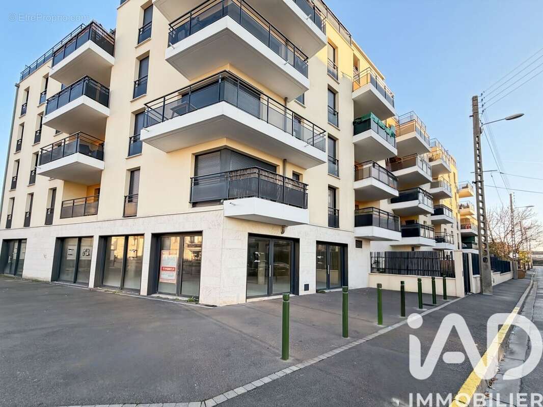 Photo 2 - Appartement à NEUILLY-SUR-MARNE
