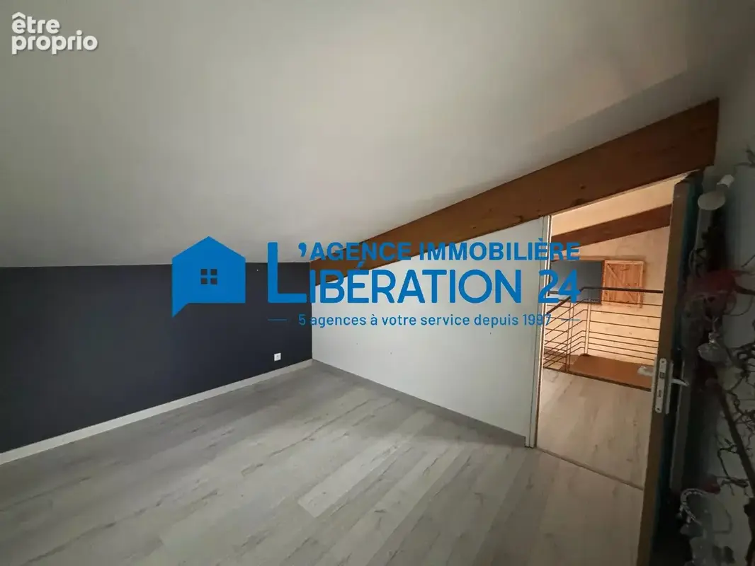 Maison  170 m² à Craintilleux avec piscine - photo 10