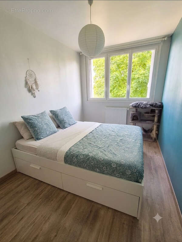 F4 en centre-ville de beynes, superbe appartement clé en main avec 2 parkings et cave ! (rare) - photo 6