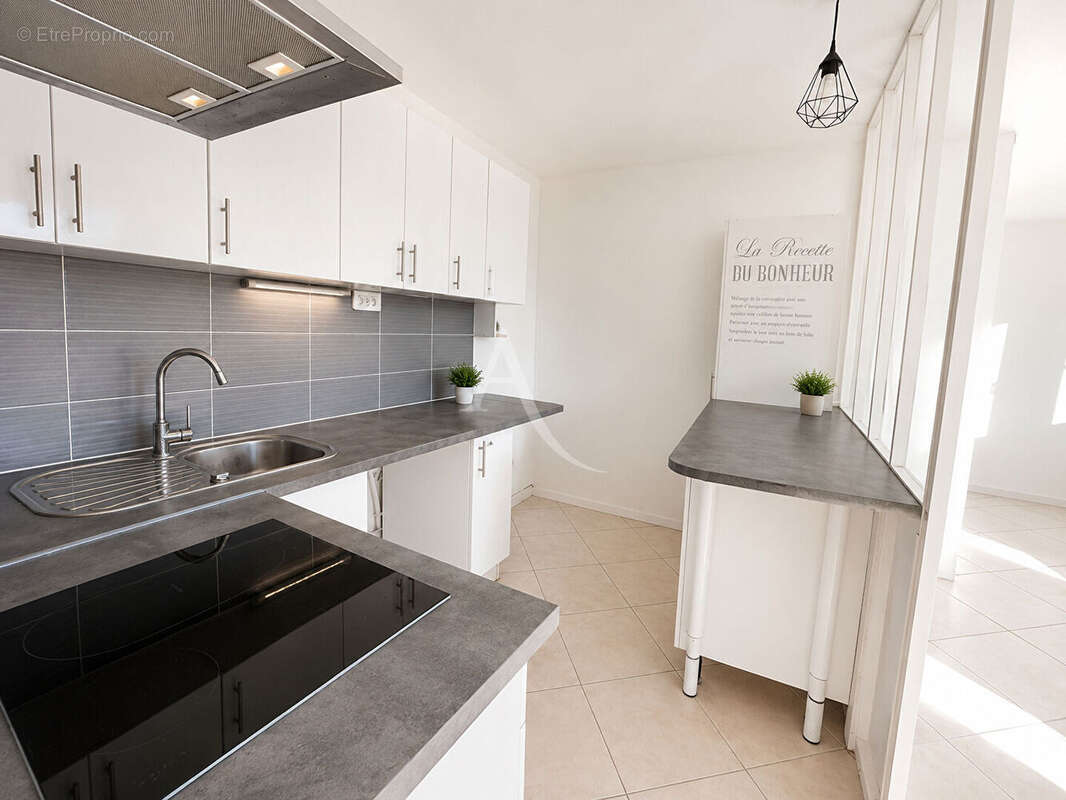 Appartement Saint Thibault Des Vignes T1 bis 40 m2 - photo 2