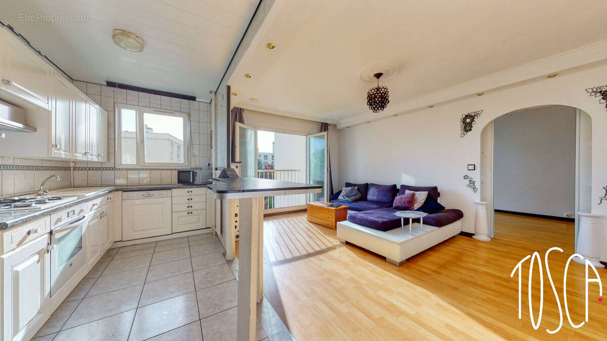 Appartement à THIAIS