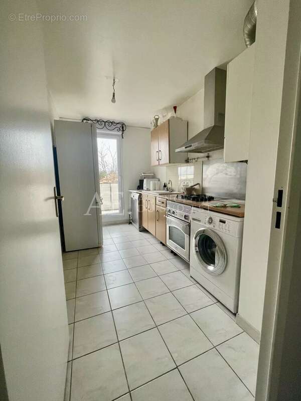 Appartement à VENELLES