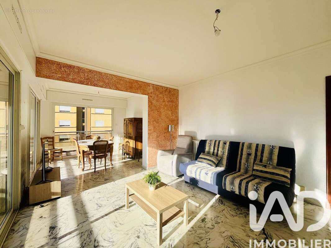 Photo 2 - Appartement à TOULON